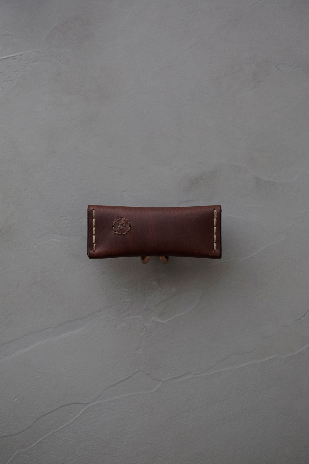sprout 芽 / coin case tobacco
