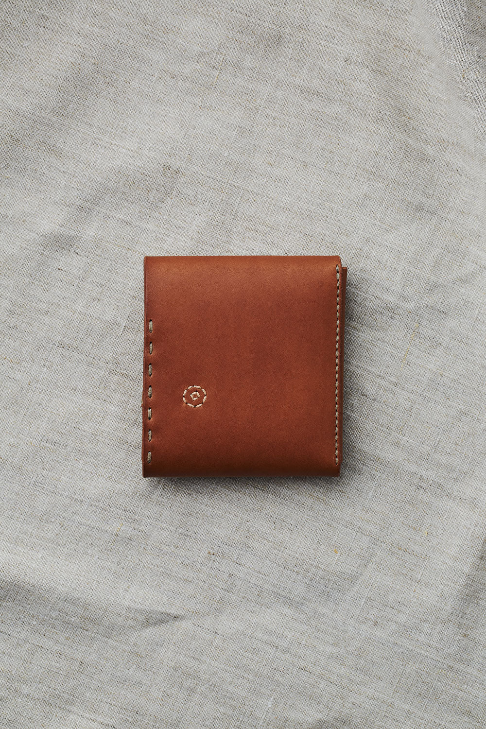 roots 根 / wallet